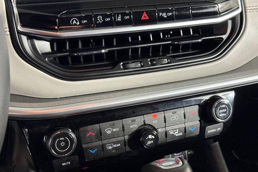 used 2025 Jeep Compass car, priced at $22,658