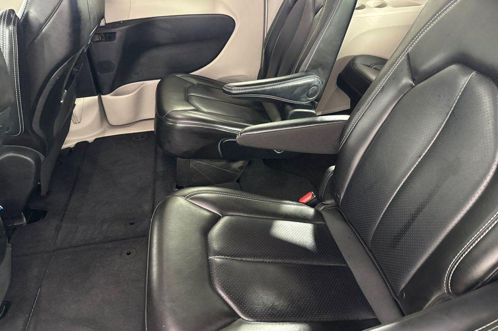 used 2023 Chrysler Pacifica car, priced at $22,658