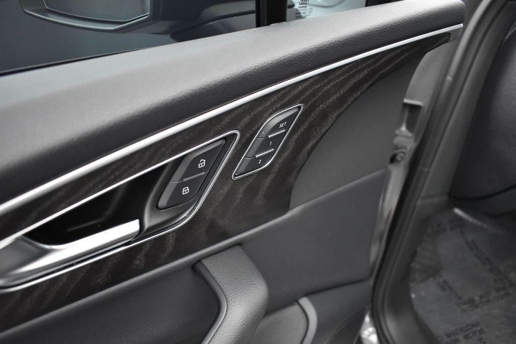 used 2022 Audi Q7 car, priced at $35,308