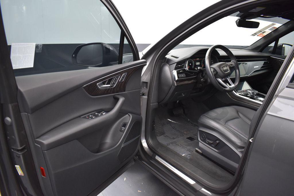 used 2022 Audi Q7 car, priced at $35,308