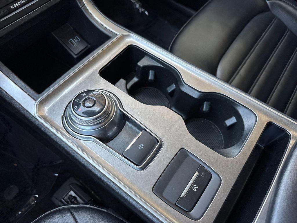 used 2024 Ford Edge car, priced at $23,112