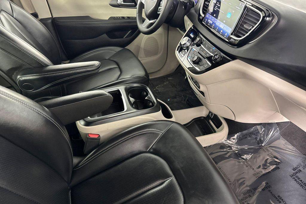 used 2023 Chrysler Pacifica car, priced at $21,388
