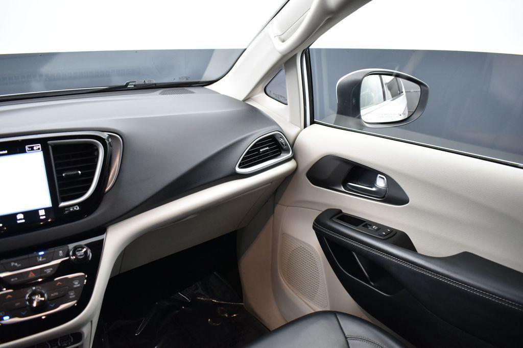 used 2023 Chrysler Pacifica car, priced at $22,900