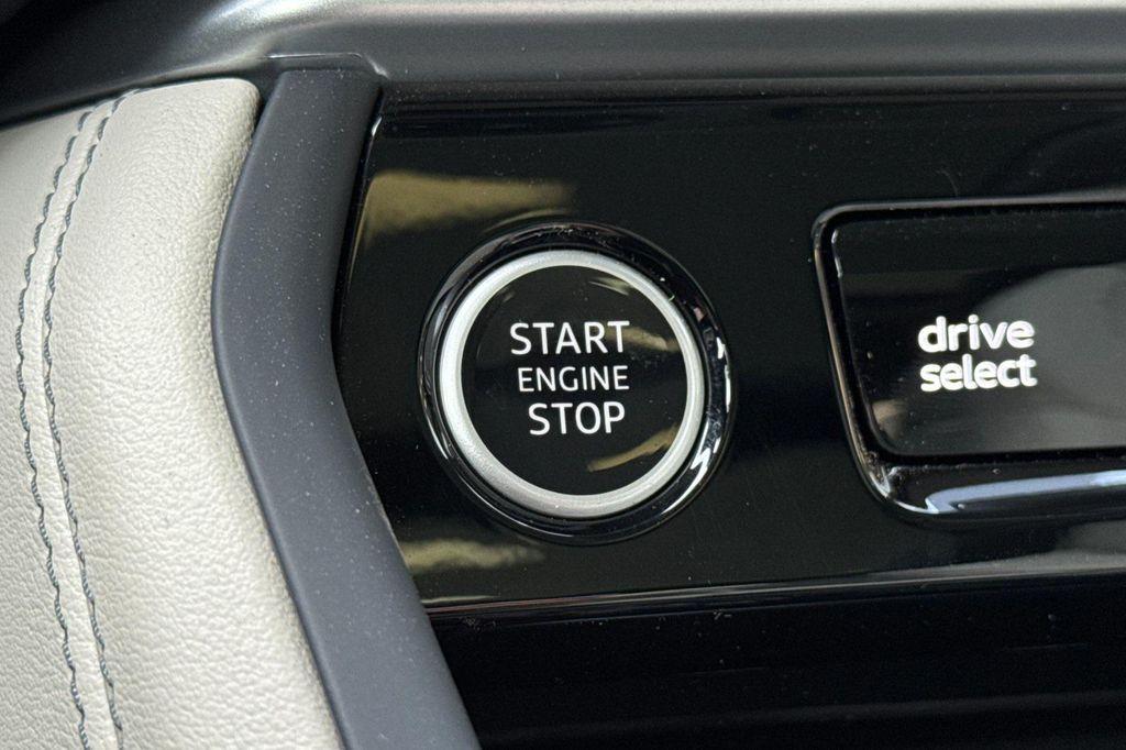 new 2025 Audi Q5 car, priced at $60,440