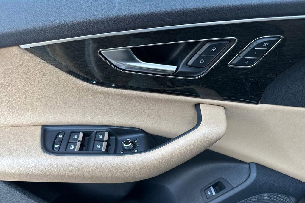 used 2023 Audi Q7 car, priced at $31,693