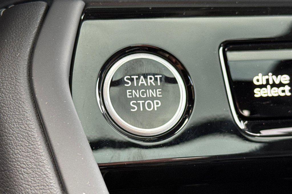 new 2025 Audi Q5 car, priced at $63,250