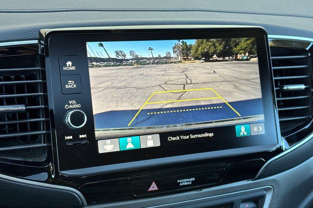 used 2025 Honda Ridgeline car, priced at $35,364