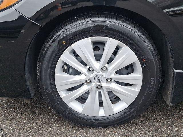 used 2025 Nissan Sentra car, priced at $17,641