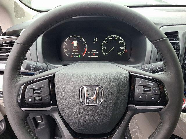 new 2026 Honda Odyssey car, priced at $53,190