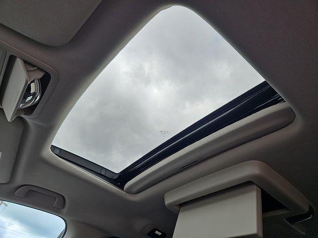 new 2026 Honda Odyssey car, priced at $48,990