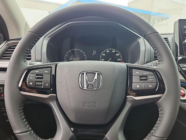 new 2026 Honda Odyssey car, priced at $48,990