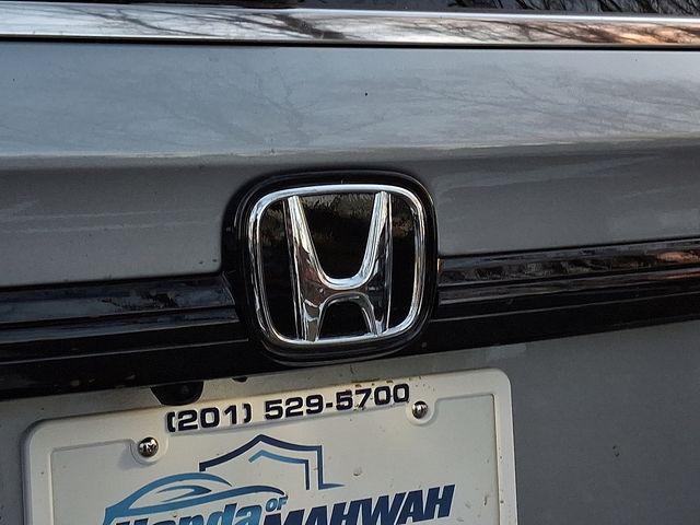 new 2026 Honda Odyssey car, priced at $44,290