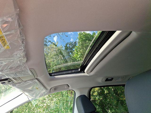 new 2026 Honda Odyssey car, priced at $44,290