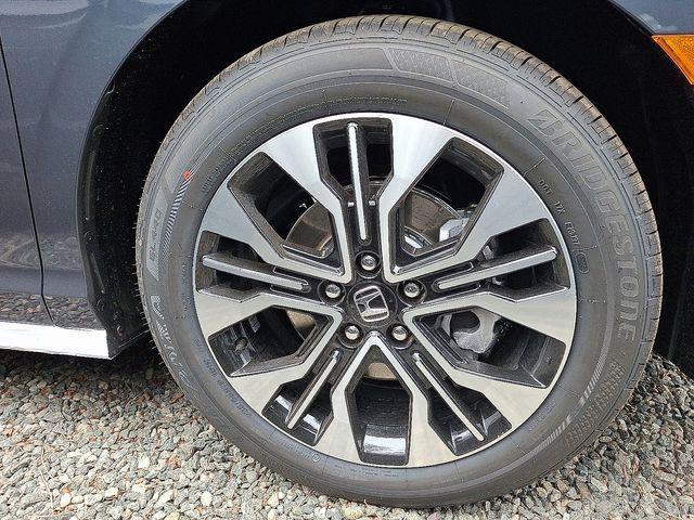 new 2026 Honda Odyssey car, priced at $53,190