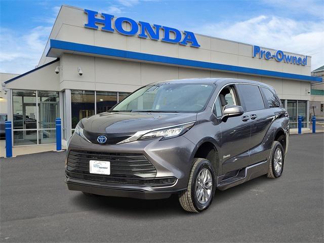 used 2022 Toyota Sienna car, priced at $59,999