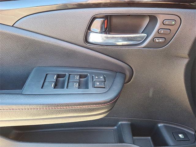 used 2023 Honda Ridgeline car, priced at $32,999