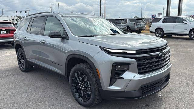 new 2026 Chevrolet Traverse car, priced at $46,331