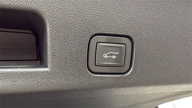 new 2026 Chevrolet Traverse car, priced at $46,331