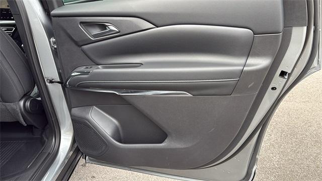 new 2026 Chevrolet Traverse car, priced at $46,331