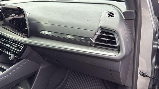 new 2026 Chevrolet Traverse car, priced at $46,331