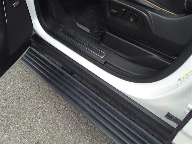 used 2022 GMC Yukon XL car, priced at $55,993