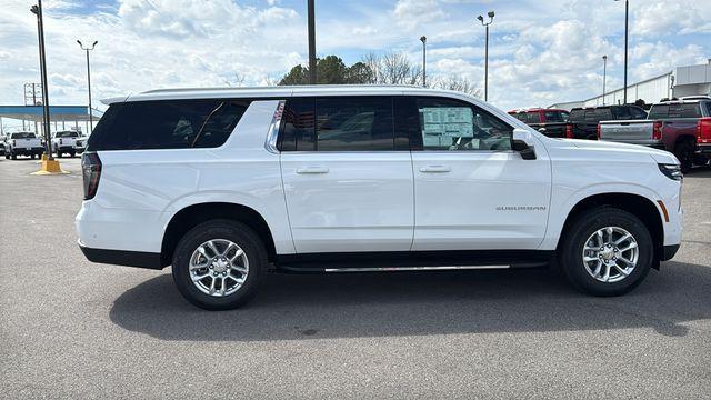 new 2026 Chevrolet Suburban car, priced at $72,305