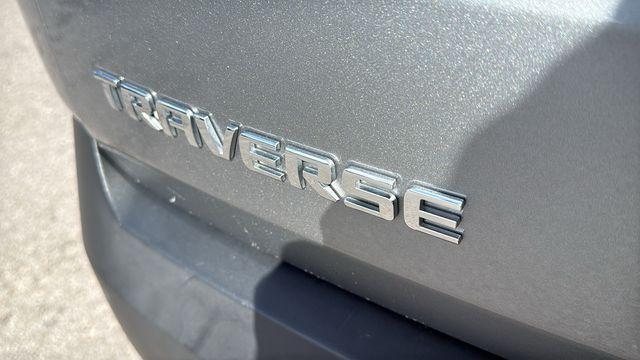 used 2023 Chevrolet Traverse car, priced at $25,993