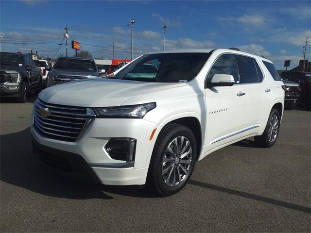 used 2023 Chevrolet Traverse car, priced at $34,993