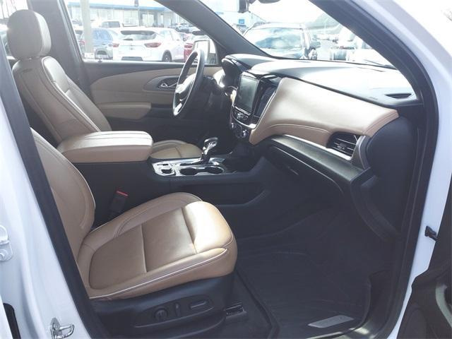 used 2023 Chevrolet Traverse car, priced at $34,993