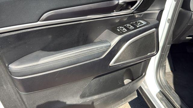 used 2023 Kia Telluride car, priced at $33,999