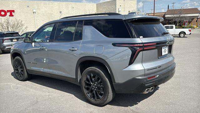 used 2024 Chevrolet Traverse car, priced at $38,993