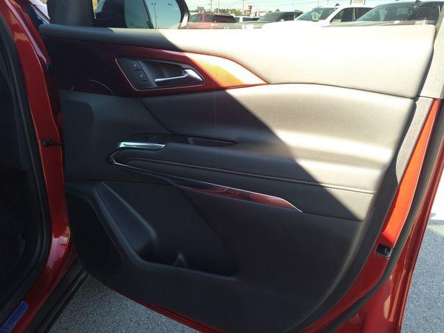 used 2025 Chevrolet Traverse car, priced at $48,999