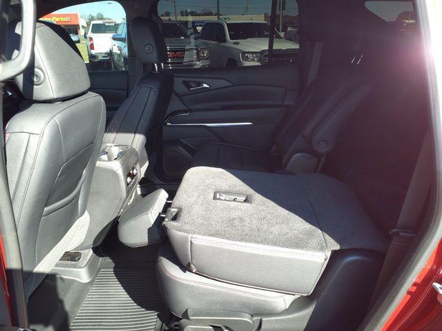 used 2025 Chevrolet Traverse car, priced at $48,999