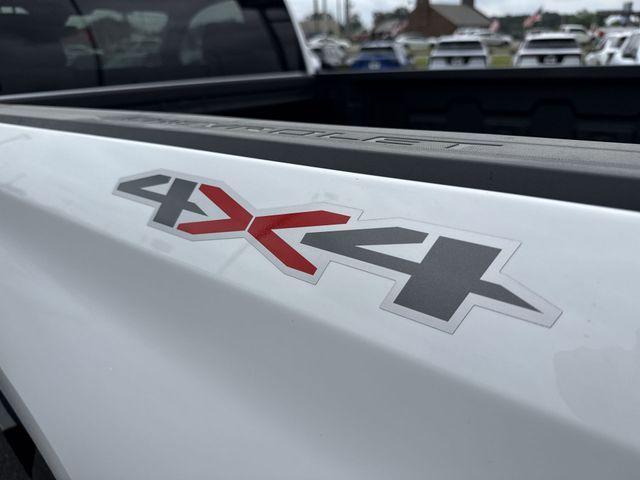 new 2026 Chevrolet Silverado 1500 car, priced at $40,004