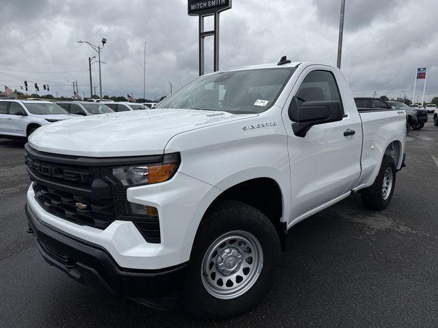 new 2026 Chevrolet Silverado 1500 car, priced at $40,004