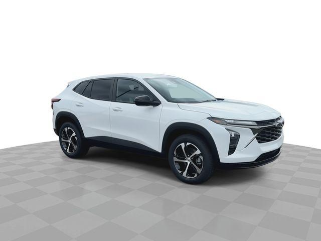 new 2026 Chevrolet Trax car, priced at $25,695