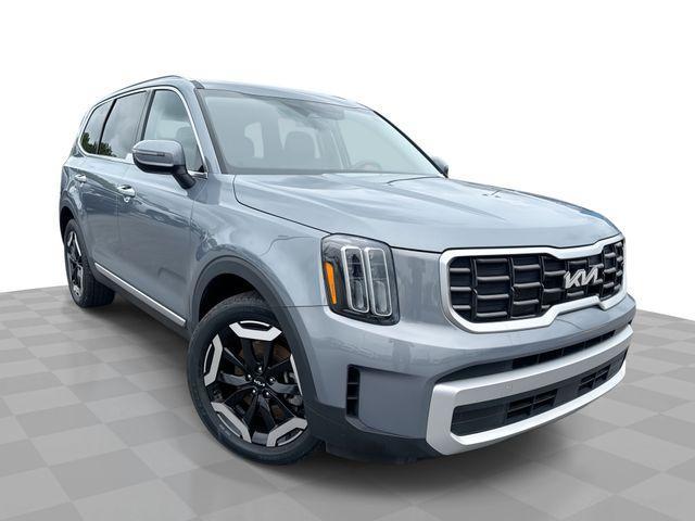 used 2025 Kia Telluride car, priced at $35,993