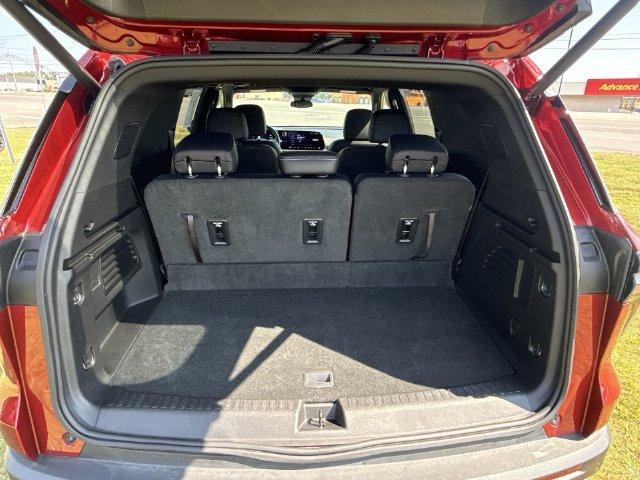 used 2026 Chevrolet Traverse car, priced at $36,993