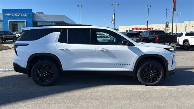 new 2026 Chevrolet Traverse car, priced at $51,137
