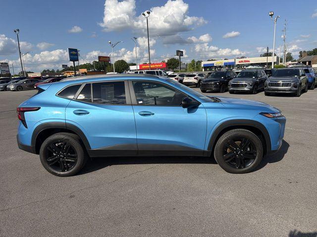 used 2025 Chevrolet Trax car, priced at $24,993