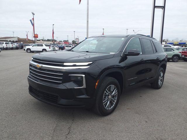 used 2025 Chevrolet Traverse car, priced at $34,999