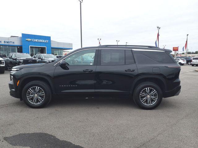 used 2025 Chevrolet Traverse car, priced at $34,999
