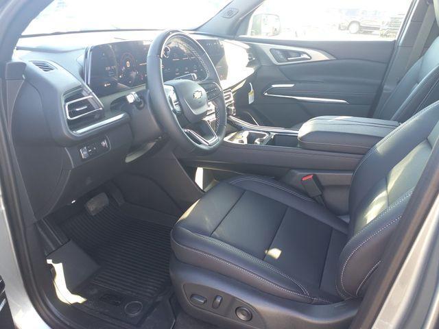 new 2026 Chevrolet Traverse car, priced at $49,024