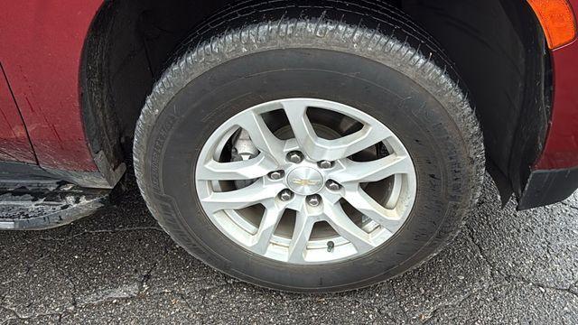 used 2022 Chevrolet Tahoe car, priced at $38,999