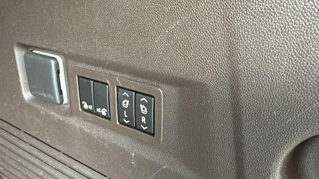 used 2022 Chevrolet Tahoe car, priced at $38,999