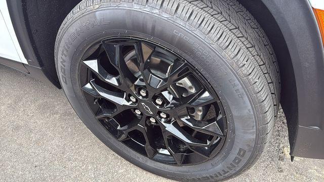 new 2026 Chevrolet Traverse car, priced at $50,672