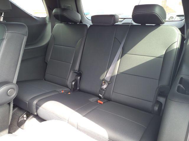 new 2026 Chevrolet Traverse car, priced at $50,672