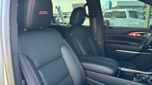 used 2025 Chevrolet Traverse car, priced at $47,999
