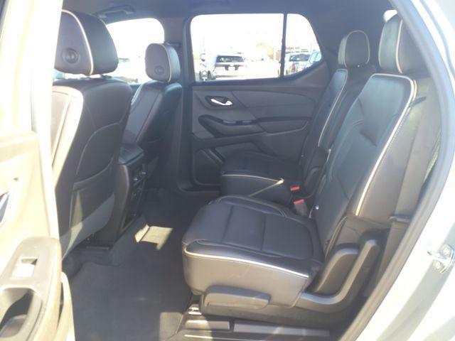 used 2023 Chevrolet Traverse car, priced at $32,993