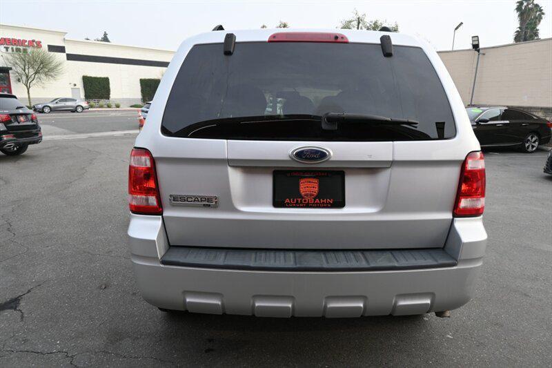 used 2009 Ford Escape car, priced at $7,995